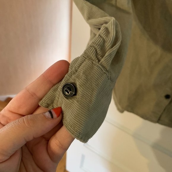 H&M Olive Green Corduroy Shirt - Picture 4 of 8